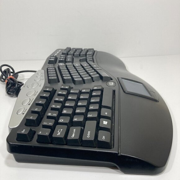 ADESSO PCK-308UB BLACK Wired Ergonomic Contoured‎ Multimedia Touchpad Keyboard - Picture 9 of 10